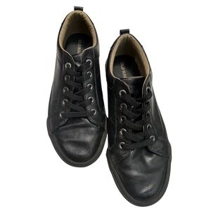 Old Navy Everyday Sneakers Kids Size 3 Black Faux‎ Leather Low Top  Unisex